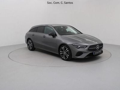 Usado Mercedes CLA200 Advanced 163 HP (119 kW) 2025 Cinza Carrinha