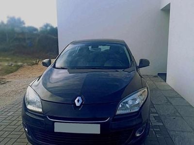 Usado Renault Mégane Coupé 110 HP (80 kW) 2012 Preto Coupé