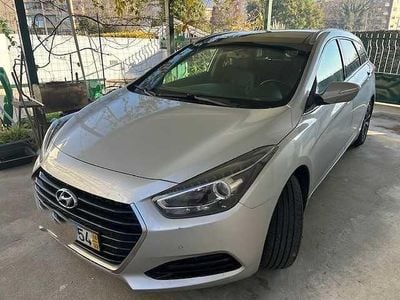 Usado Hyundai i40 141 HP (103 kW) 2018 Cinzento Sedan