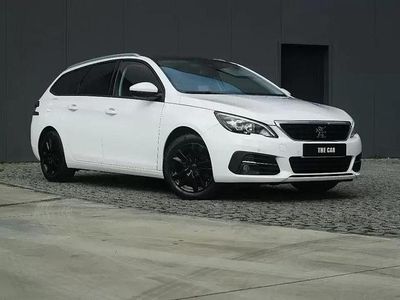 Usado Peugeot 308 SW Allure 120 HP (88 kW) 2018 Branco Carrinha