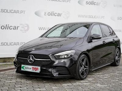 Usado Mercedes B180 AMG line 116 HP (85 kW) 2022 Preto Monovolume
