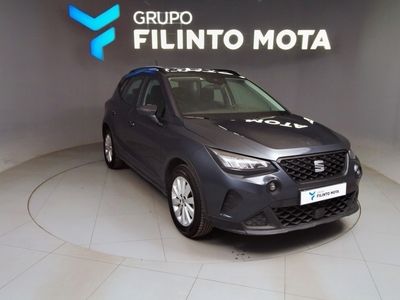 Cinzento Usado 2023 Seat Arona Style SUV | € 14.590 (Preço justo)