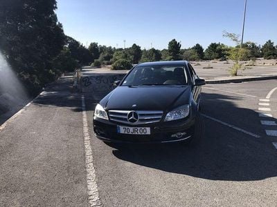 Usado 2010 Mercedes C250 Sedan | € 12.000 (Preço elevado)