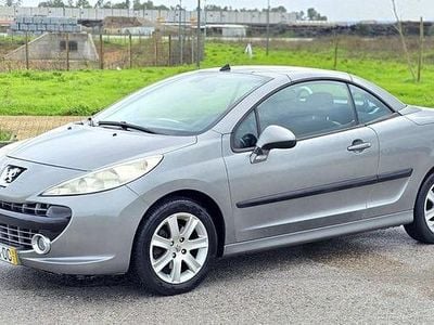 Usado Peugeot 207 CC 110 HP (80 kW) 2008 Cabrios