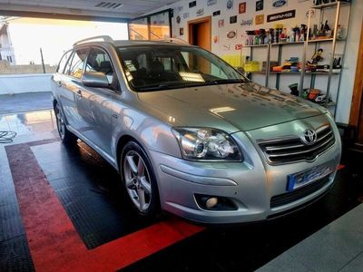 usado Toyota Avensis SW 2.2 DCAT T25 177 cv