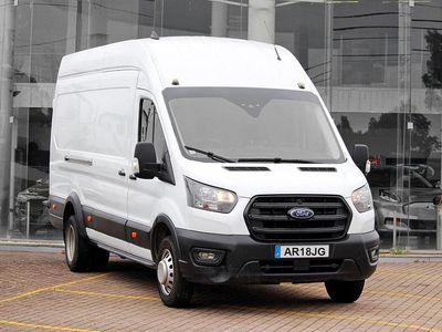 Branco Usado 2022 Ford Transit Trend | € 27.500 (Preço justo)