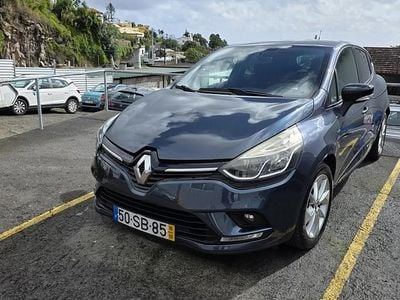 Cinzento Usado 2016 Renault Clio IV Citadino | € 9.950 (Preço elevado)