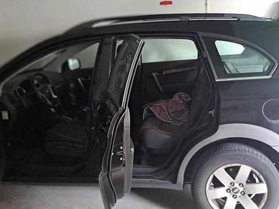 Usado Chevrolet Captiva 126 HP (92 kW) 2007 Preto SUV