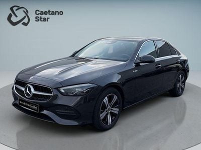 Cinza Usado 2025 Mercedes C220 Sedan | € 50.000 (Preço justo)