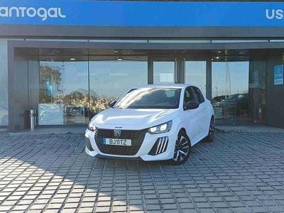 Branco Usado 2024 Peugeot 208 Active Citadino | € 16.200 (Preço justo)