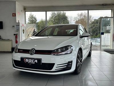 Branco Usado 2016 VW Golf VII | € 23.890 (Preço justo)