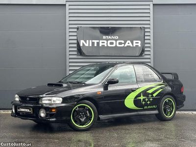 Usado Subaru Impreza GT 350 HP (257 kW) 1998 Preto Sedan