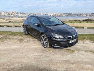 Usado 2012 Opel Astra GTC | € 6.999