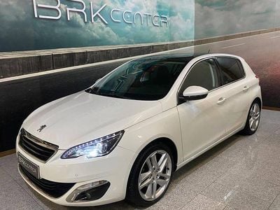 Branco Usado 2014 Peugeot 308 | € 12.900 (Caro)