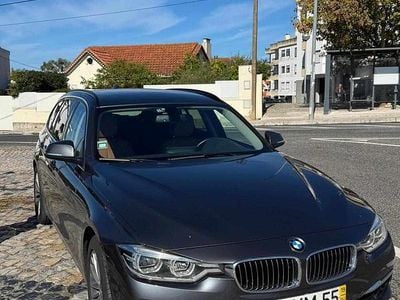 Usado BMW 320 190 HP (139 kW) 2019 Cinzento Sedan
