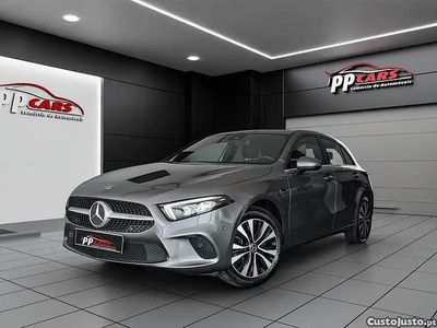 Usado Mercedes A250 218 HP (160 kW) 2021 Cinza