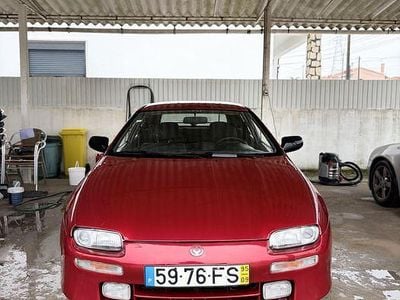 Usado 1995 Mazda 323 Sedan | € 2.750