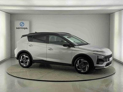 Cinzento Usado 2024 Hyundai Bayon Premium SUV | € 20.800 (Preço justo)