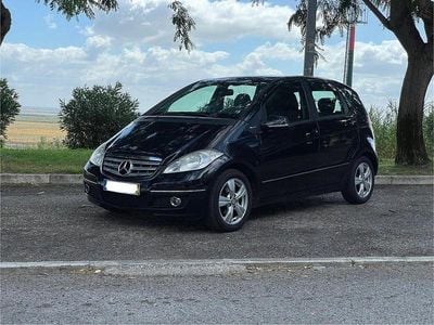 Usado 2009 Mercedes A180 Avantgarde Sedan | € 6.500 (Caro)