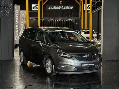 Usado Opel Zafira Innovation 134 HP (98 kW) 2017 Cinzento Monovolume