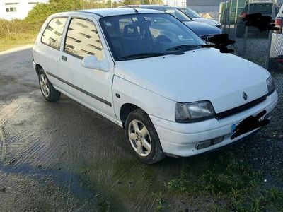 Vendido Renault Clio 1.9 diesel - 93 - Carros usados para ...
