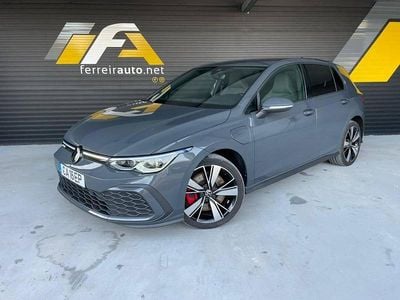 Cinza Usado 2021 VW Golf VIII GTE | € 27.900 (Preço justo)