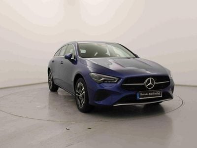Usado Mercedes CLA250e 218 HP (160 kW) 2025 Azul Sedan