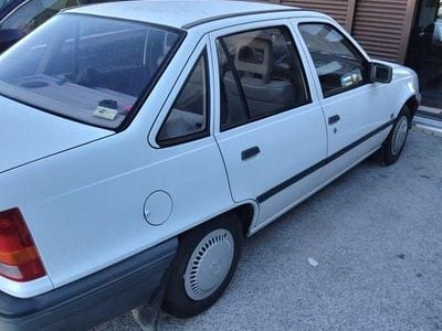 Usado Opel Kadett S 1989 Citadino