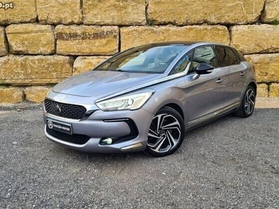 Usado DS Automobiles DS5 Sport Chic 181 HP (133 kW) 2017 Cinza Citadino