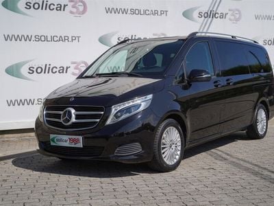Preto Usado 2018 Mercedes V220 Avantgarde Monovolume | € 43.500