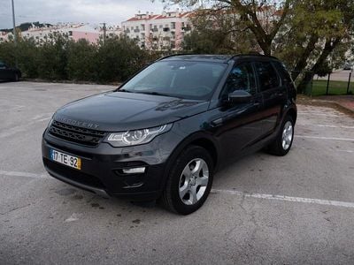 Usado Land Rover Discovery 5 SE 150 HP (110 kW) 2017 Cinza SUV