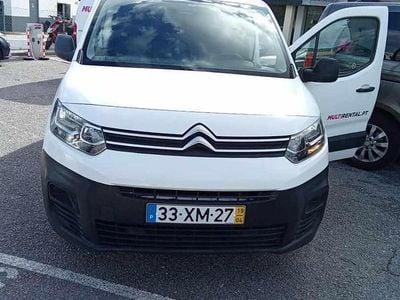 Branco Usado 2019 Citroën Berlingo Monovolume | € 13.000