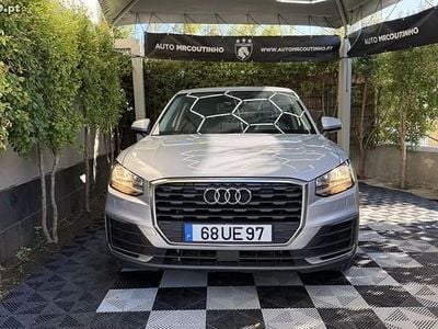 Usado Audi Q2 116 HP (85 kW) 2018 Outra SUV
