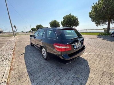 Mercedes E220