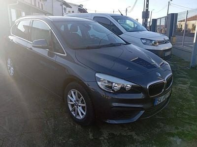 Preto Usado 2015 BMW 216 Active Tourer Monovolume | € 14.500 (Preço justo)