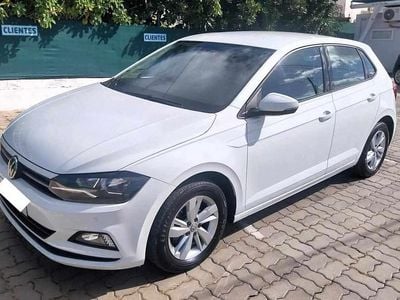 Branco Usado 2019 VW Polo Citadino | € 12.800 (Preço elevado)