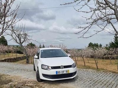 Usado VW Polo 75 HP (55 kW) 2013 Branco Citadino