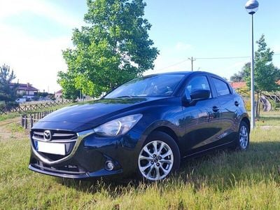 Preto Usado 2014 Mazda 2 Sedan | € 9.600