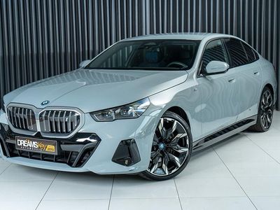 BMW i5