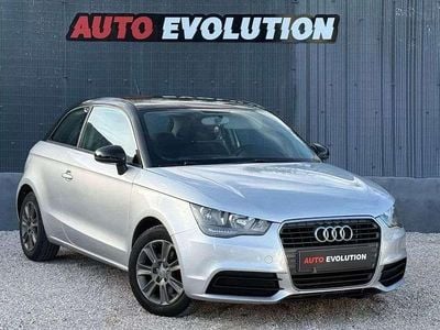 Usado Audi A1 Ambition 105 HP (77 kW) 2012 Prateado Citadino