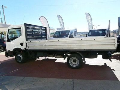 usado Nissan Cabstar Cab.2.5 dCi 35.14/3