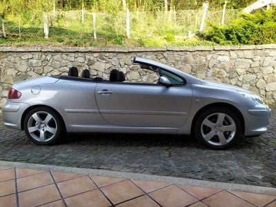 Cinzento Usado 2007 Peugeot 307 CC Cabrios | € 8.900