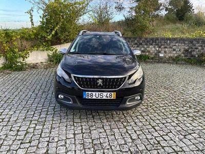 Preto Usado 2018 Peugeot 2008 SUV | € 13.000 (Preço elevado)