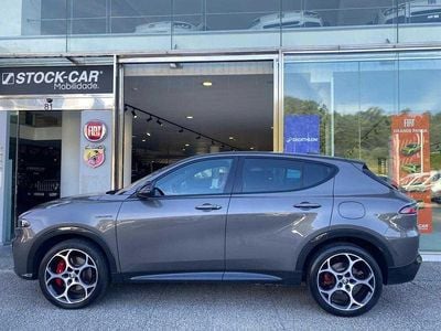 Cinzento Usado 2023 Alfa Romeo Tonale Veloce SUV | € 37.900 (Preço elevado)
