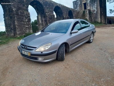 Peugeot 607