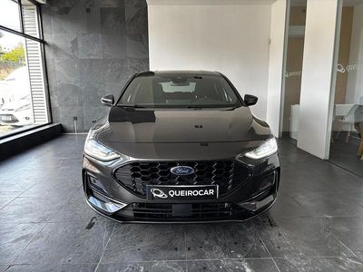 Cinza Usado 2022 Ford Focus ST-Line | € 20.800 (Preço elevado)
