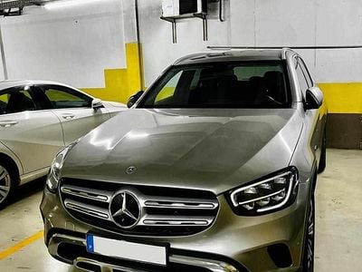 Cinzento Usado 2021 Mercedes GLC300 | € 37.950