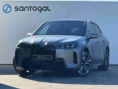 Novo BMW iX Comfort Edition 400 kW (544 HP) 2026 Vermelho SUV