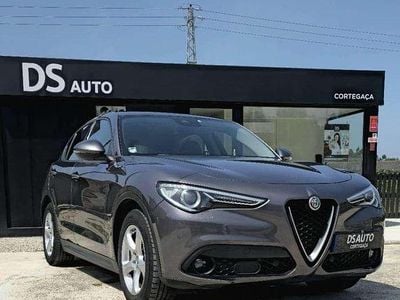 Cinzento Usado 2018 Alfa Romeo Stelvio SUV | € 26.950 (Preço justo)