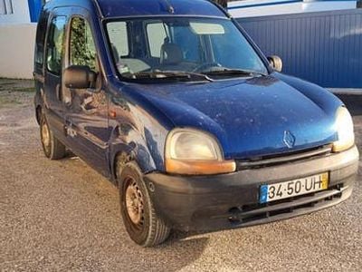 Usado 2002 Renault Kangoo Sedan | € 1.250